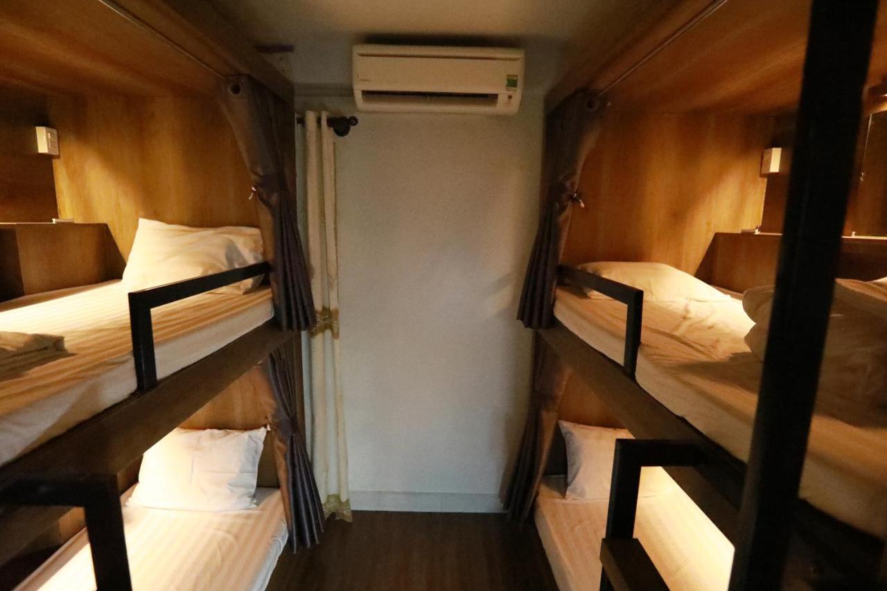Bui Vien Street Hostel 호치민 외부 사진